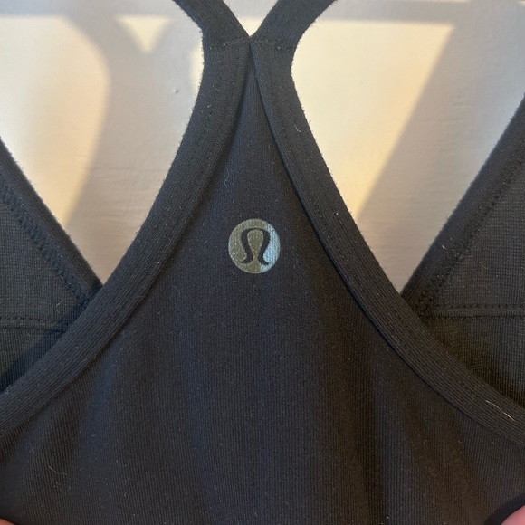Lululemon Black and White Floral tank top - Picture 5 of 5